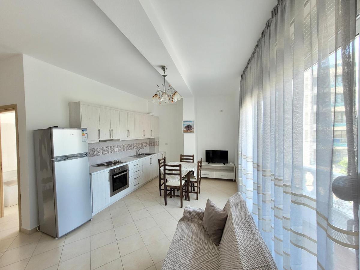 Parid Appartments Sarandë Exterior foto