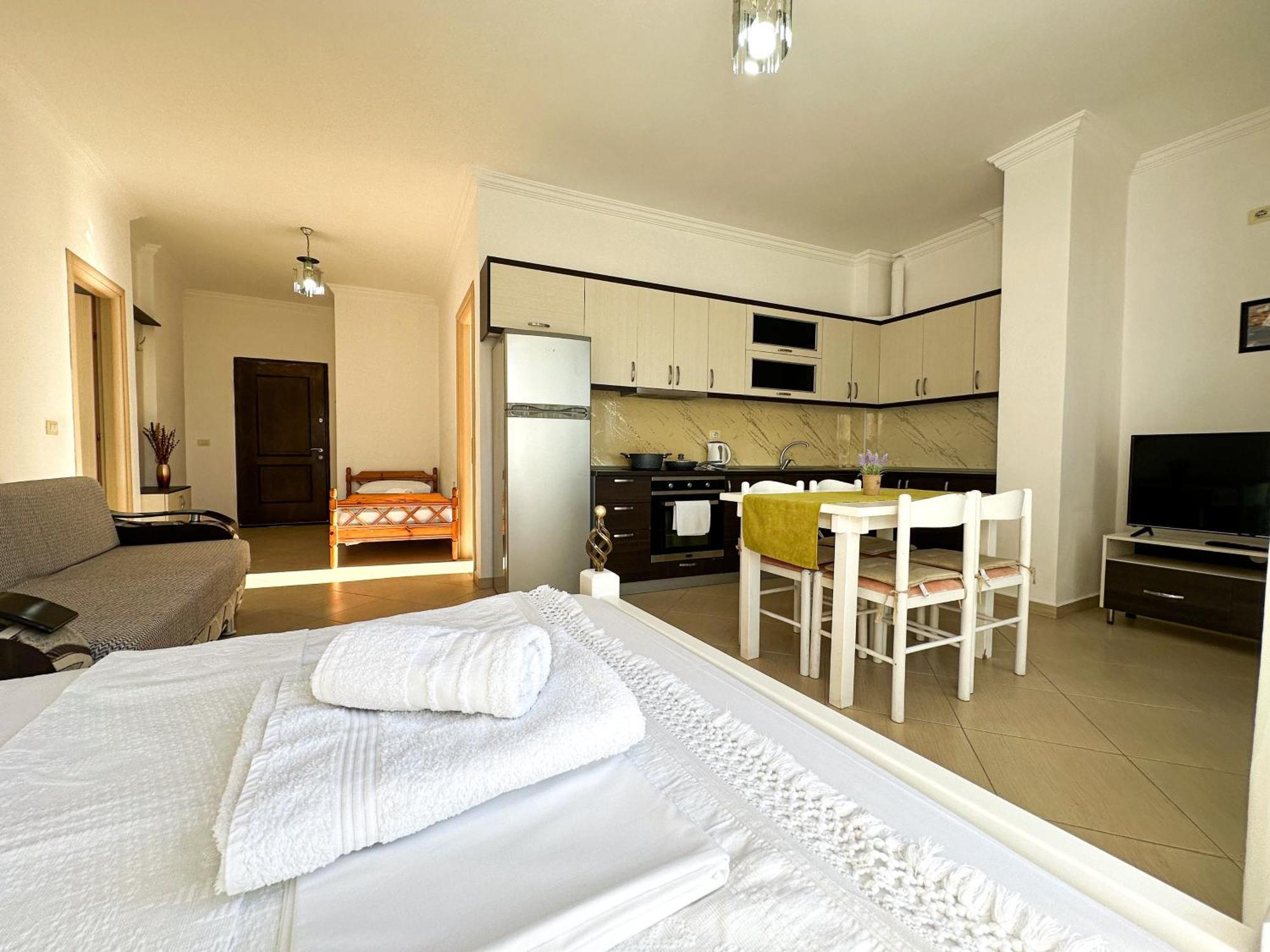 Parid Appartments Sarandë Exterior foto